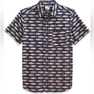 The North Face Navy baytrail pattern Fish Print Casual Shirt button down small